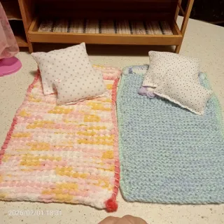 Letto a castello con armadio per Barbie