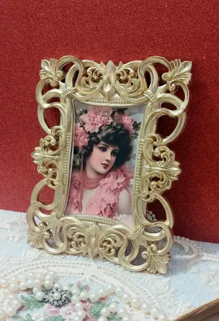 Marco Dorado Romántico Vintage