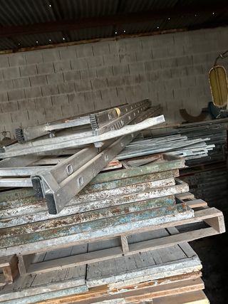 Encofrado metálico para construcción