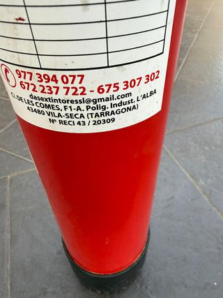 Extintor CO2 3,4L 4,58Kg