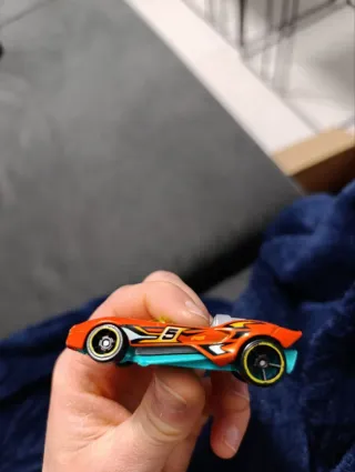 Hot Wheels Carbonic