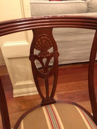 Conjunto de 9 sillas de madera maciza