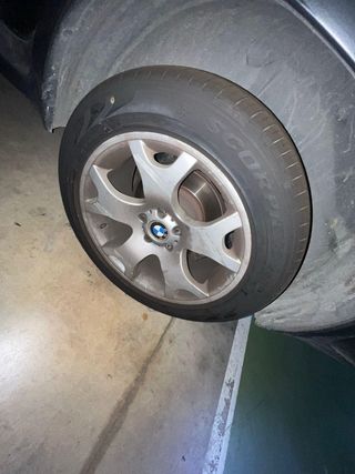 Llantas BMW con Neumáticos Originales