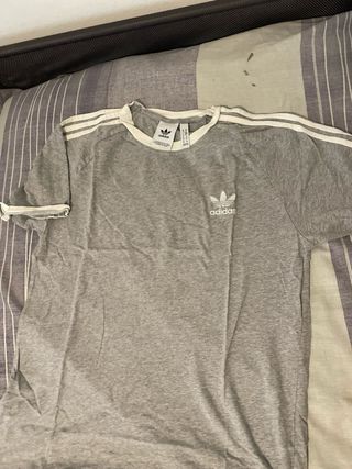Camiseta Adidas Roja