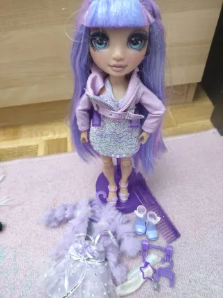 Rainbow High Violet Willow Muñeca