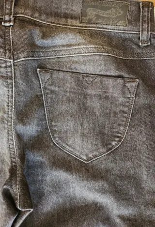 Vaquero Negro Diesel Livier W28