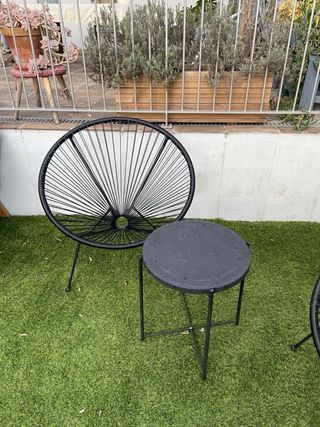 Conjunto 2 Sillas Acapulco y Mesa Negra