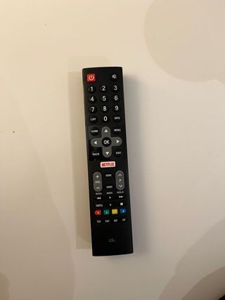 Smart TV OK. LED 32” – WiFi, Netflix y YouTube