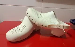 Zuecos Calzuro Blancos