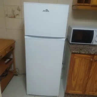 Nevera blanca ARTICA