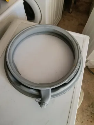 Goma puerta lavadora Balay usada