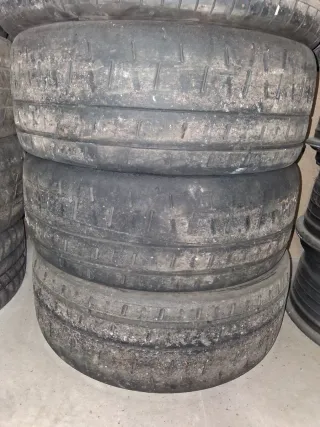 Ruedas slicks pirelli