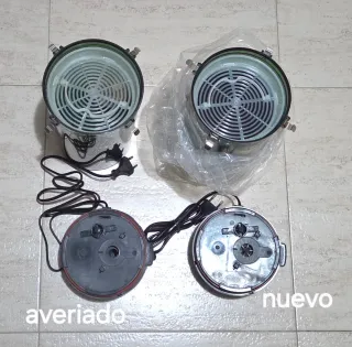 Acuario con mueble marrón.