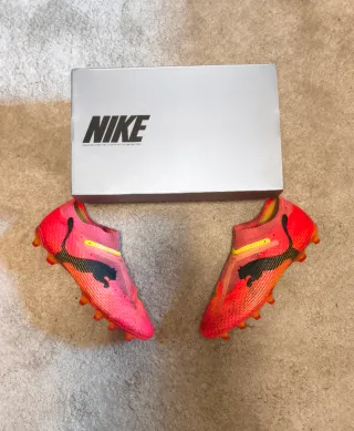 Puma Future Football Boots Pink FG Soccer Cleats