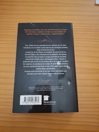 La prisionera de oro. El nuevo fenómeno de fant...