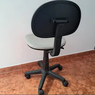 Silla de escritorio giratoria