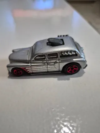 Cockney Cab II Hot Wheels 1/64