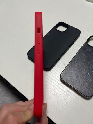 Fundas iPhone 13 (Negra, Estampada, Roja)