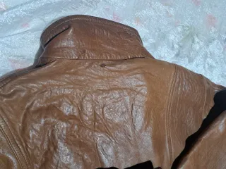 CAZADORA BOMBER CUERO VINTAGE RETRO