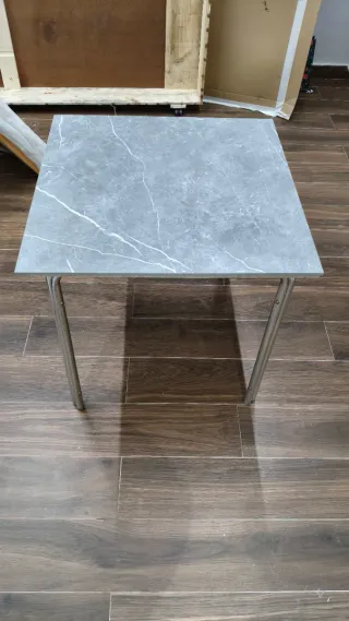 Mesa de jardín o exterior