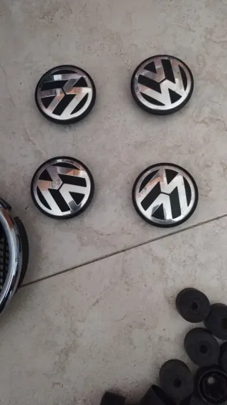 4 Tapones de Llanta Volkswagen Golf
