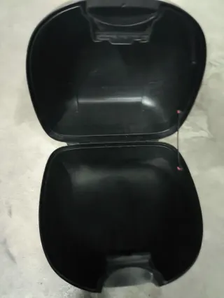 Baúl SHAD Moto Gris