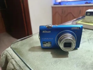 Cámara Digital Nikon COOLPIX Azul