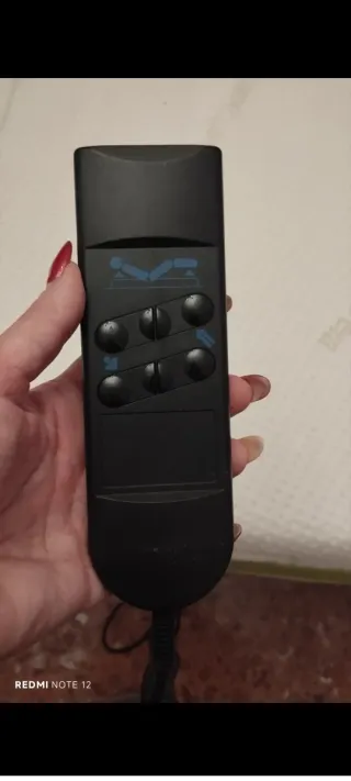 Cama articulada con somier metálico hidráulico