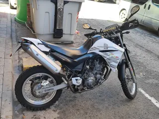 Yamaha XT660R