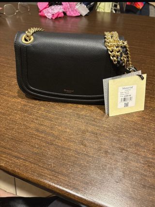 Borsa Moncrief nera piccola con catena dorata