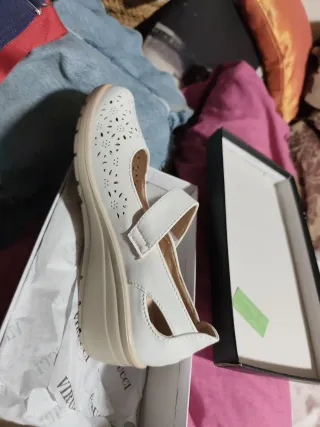 Zapatos Virucci Blancos Talla 41