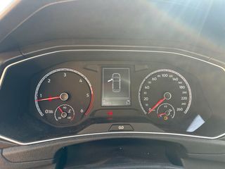 Volkswagen T-Roc 2019