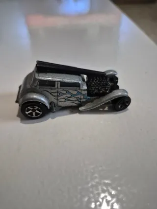 Straight Pipes Hot Wheels 2007