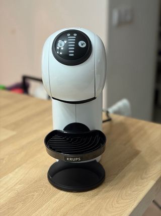 Cafetera Nescafé Dolce Gusto Genio S Blanca