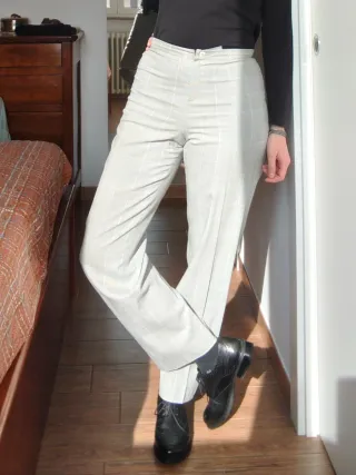 Pantaloni grigi primaverili a quadri fatti a mano