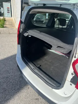 Dacia Lodgy 2014