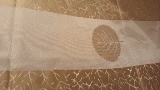 Retal tela beige y dorado