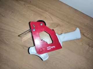 Precintadora/Dispensadora de cinta