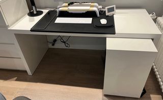 Conjunto Escritorio + Sinfonier + Mueble TV