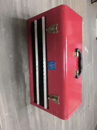 Caja de herramientas LUX metálica con cajones