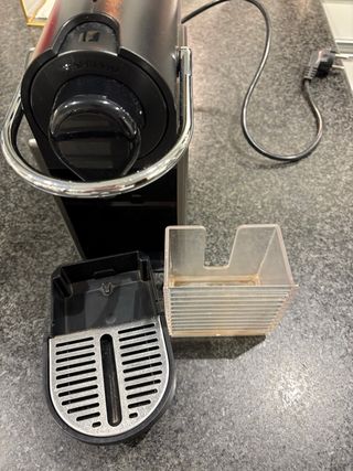 Cafetera Nespresso Krups Negra