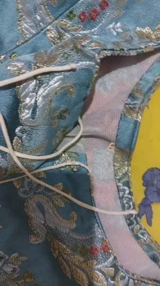 Traje de Fallera Azul y Dorado