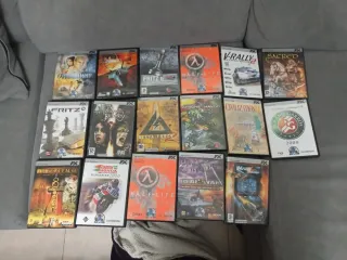 Lote 17 juegos PC FX de los 2000