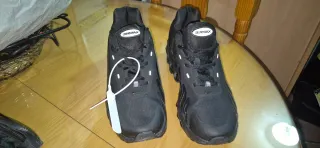 Zapatillas deportivas negras