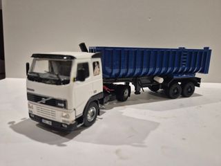 Volvo FH12 Bañera 1/43