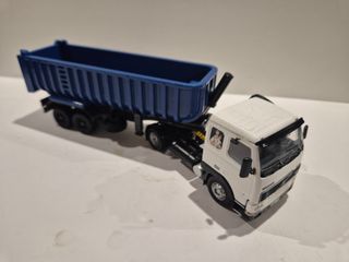 Volvo FH12 Bañera 1/43