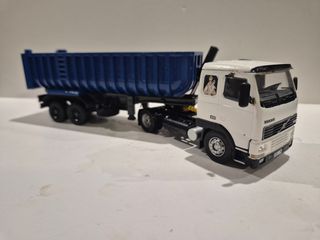 Volvo FH12 Bañera 1/43