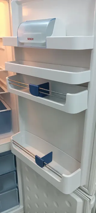 NEVERA COMBI BOSCH NO FROST ENERGÍA A+