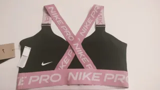 Top deportivo Nike Pro Negro y Rosa Talla L