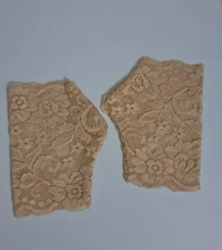Guantes de encaje. Ideales para Carnaval Indianos